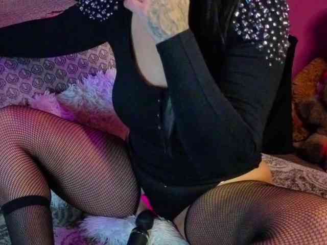 ValentinaVale webcam