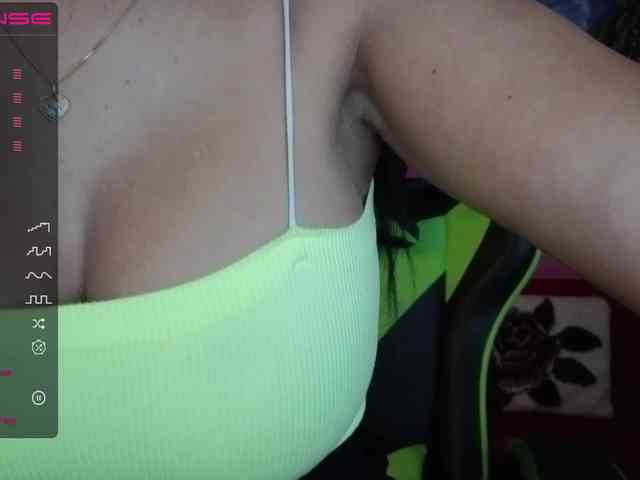 ValentinaVale webcam
