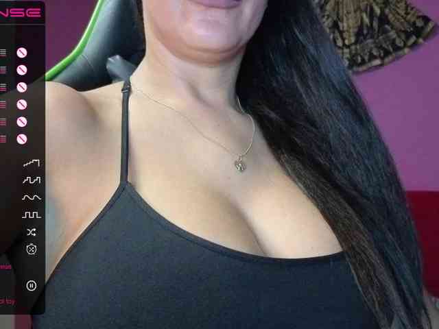 ValentinaVale webcam