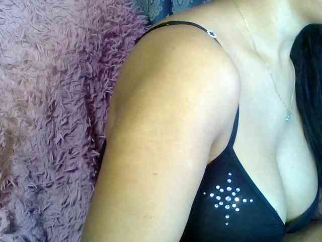 ValentinaVale webcam