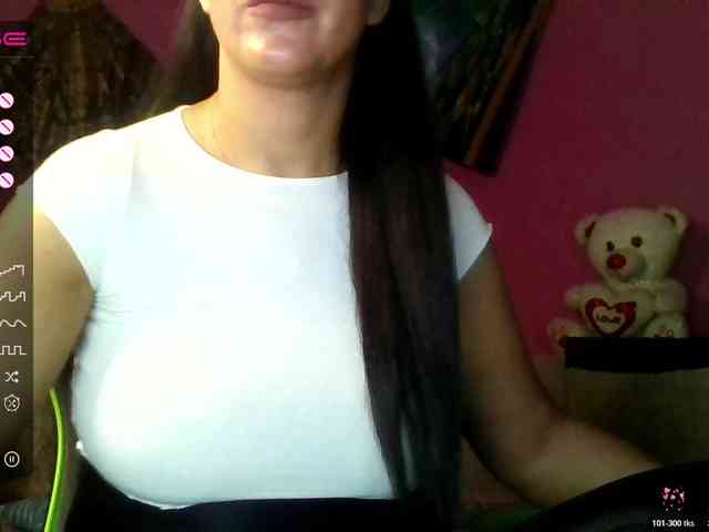 ValentinaVale webcam
