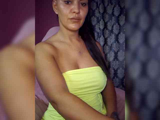 ValentinaVale webcam