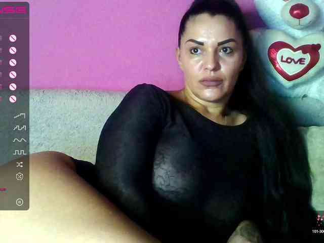 ValentinaVale webcam