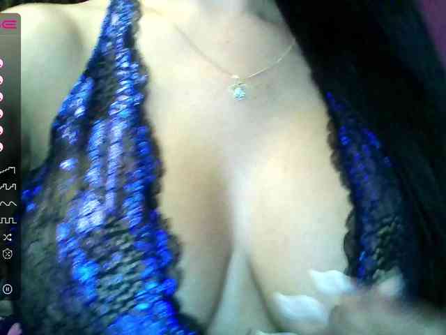 ValentinaVale webcam