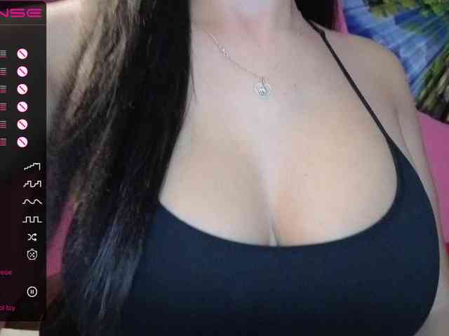 ValentinaVale webcam