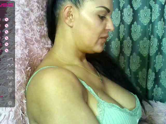 ValentinaVale webcam