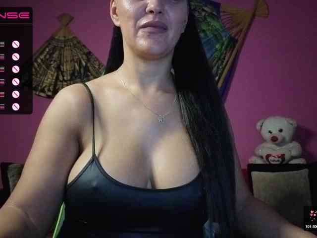 ValentinaVale webcam