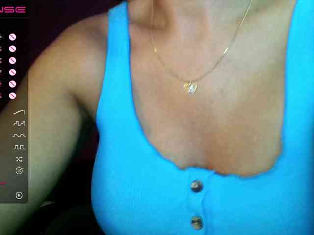 ValentinaVale webcam