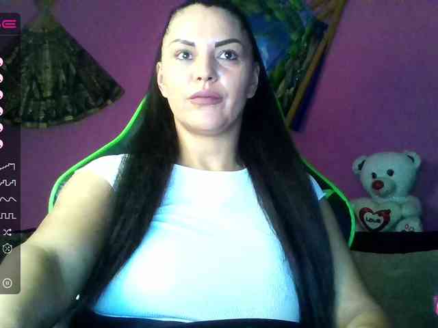 ValentinaVale webcam
