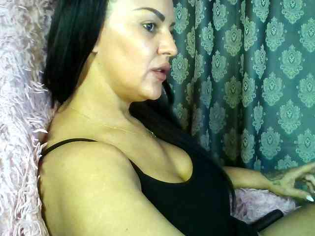 ValentinaVale webcam