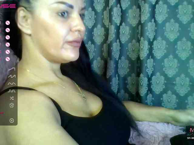 ValentinaVale webcam