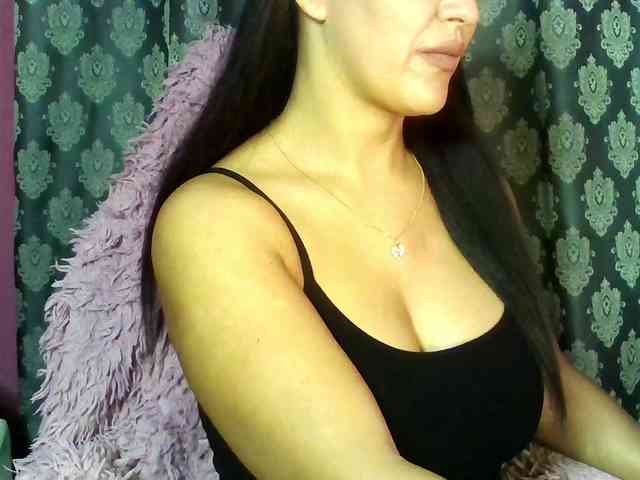 ValentinaVale webcam