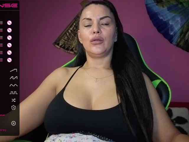 ValentinaVale webcam