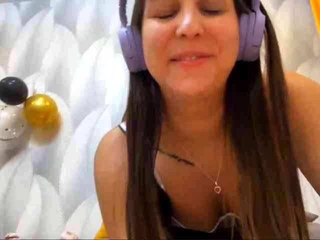 PearlDelisle webcam