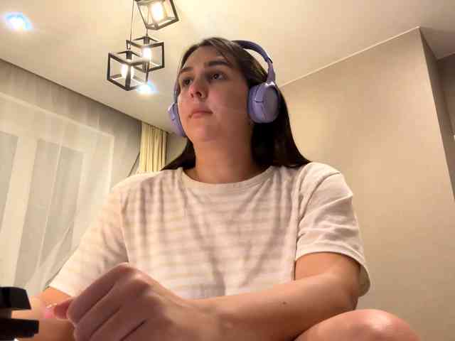PearlDelisle Live Webcam on BongaCams