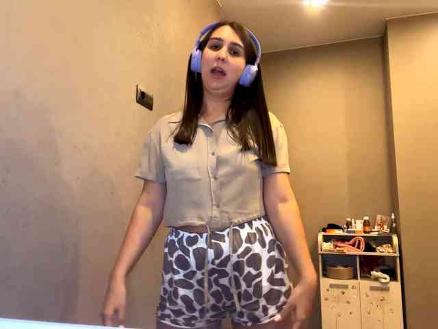 PearlDelisle webcam
