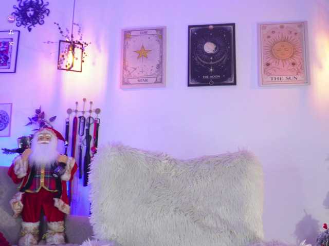 curlynatashaa's BongaCams show and profile