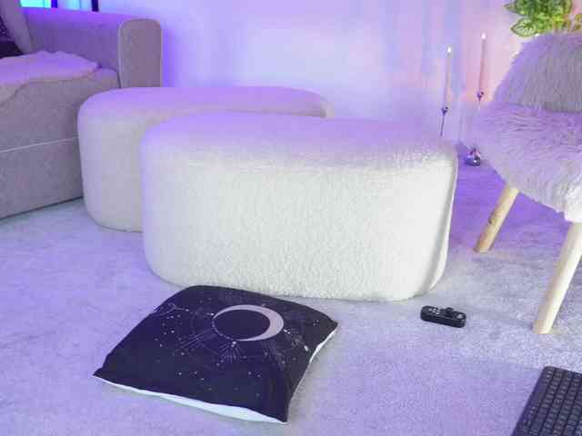 curlynatashaa webcam