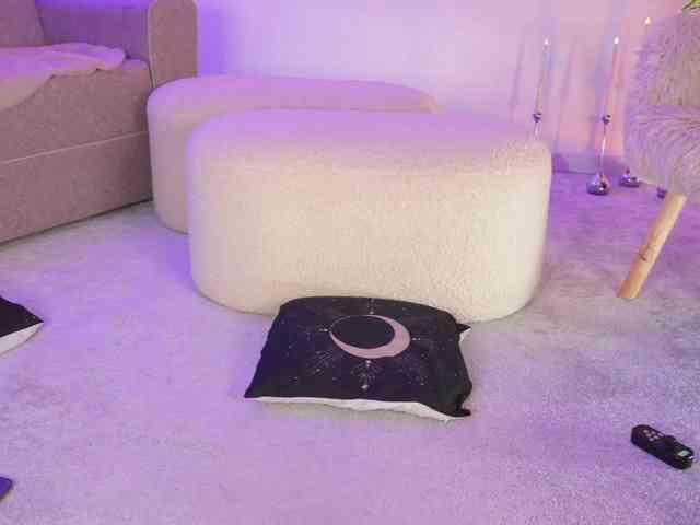 curlynatashaa webcam