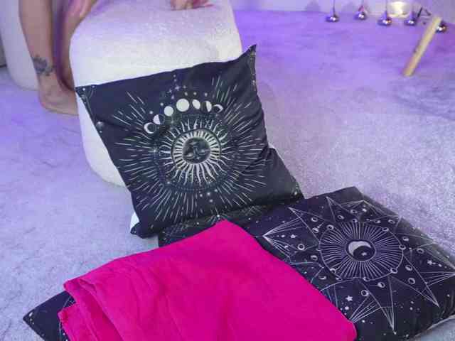 curlynatashaa webcam