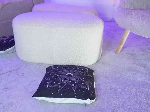 curlynatashaa webcam