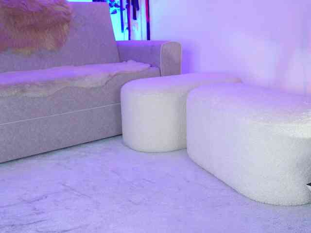 curlynatashaa webcam