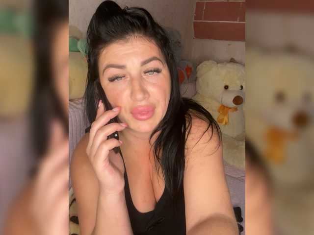 Ju--lia – webcam model profile photo