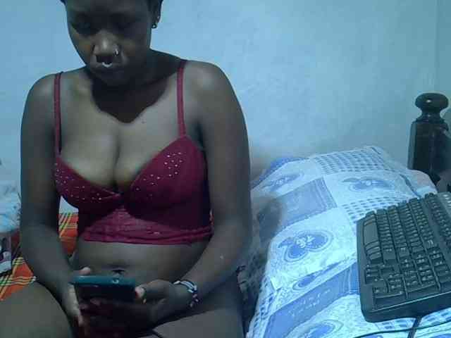 Proudforyou webcam