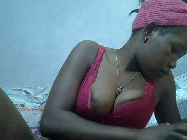 Proudforyou webcam