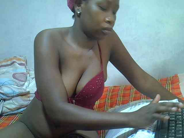 Proudforyou webcam