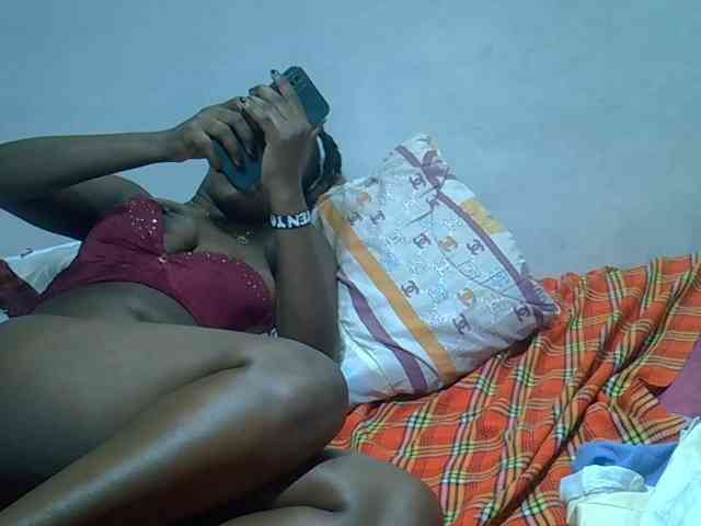 Proudforyou webcam