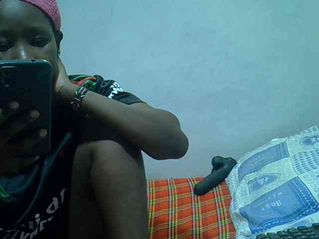Proudforyou webcam