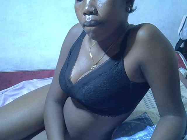 Proudforyou webcam