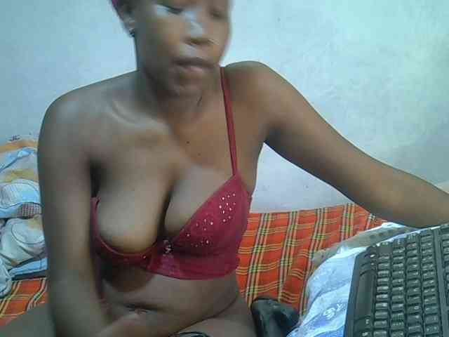 Proudforyou webcam
