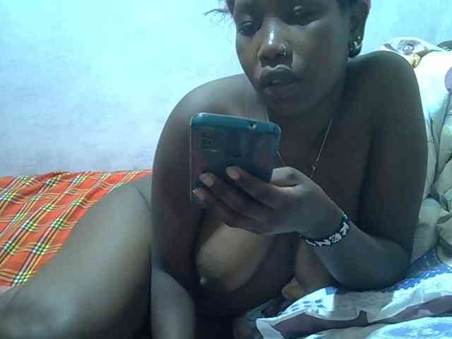Proudforyou webcam