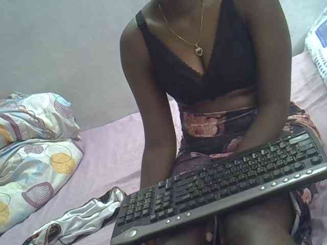 Proudforyou webcam