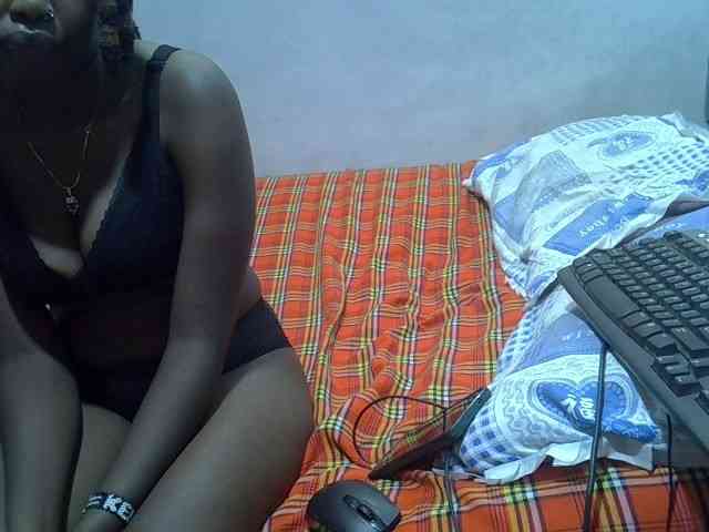 Proudforyou webcam