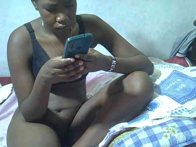 Proudforyou webcam