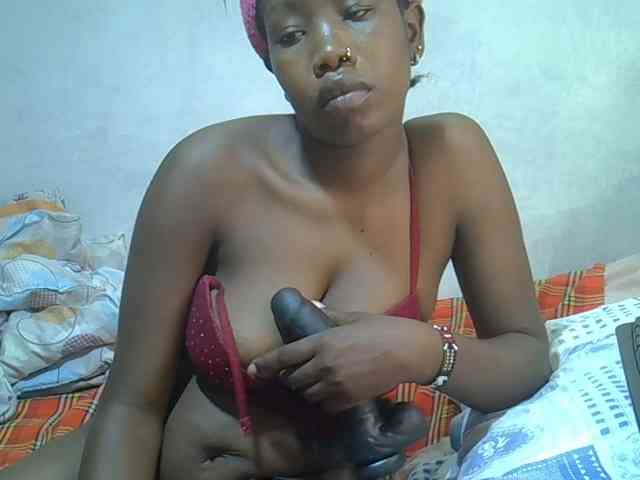 Proudforyou webcam