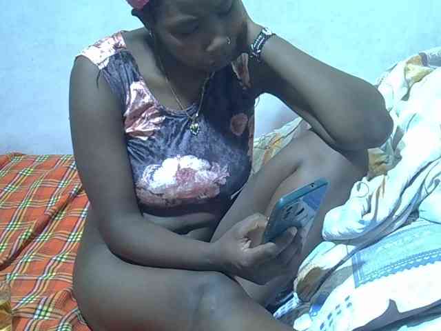 Proudforyou webcam
