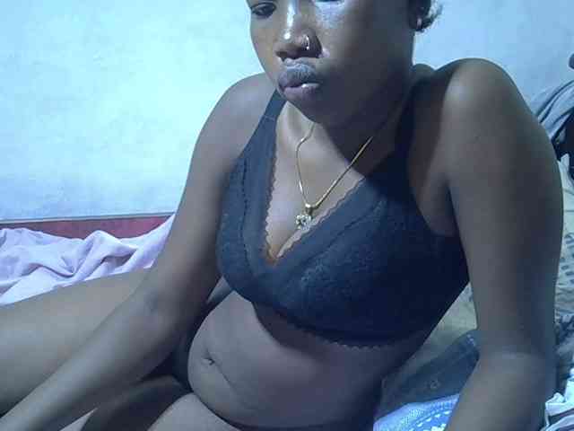 Proudforyou webcam