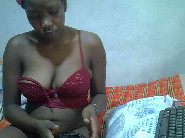 Proudforyou webcam