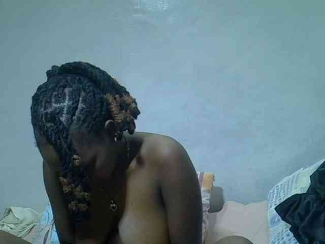 Proudforyou webcam