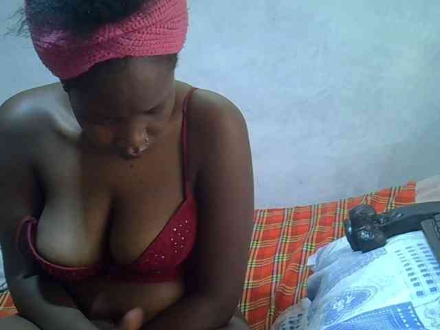 Proudforyou webcam