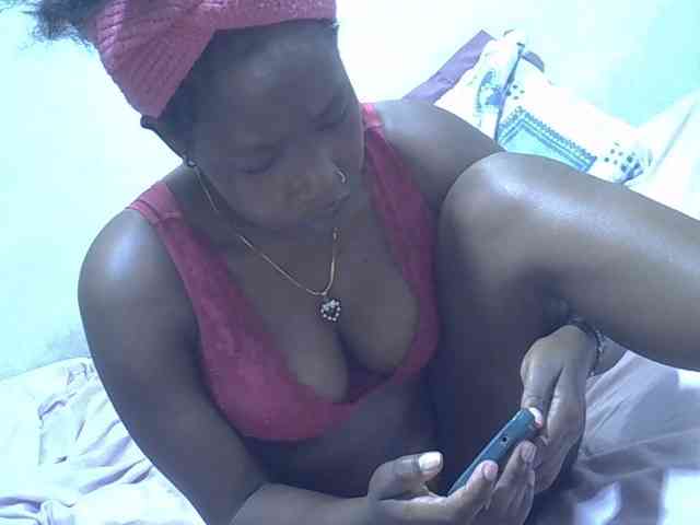 Proudforyou webcam