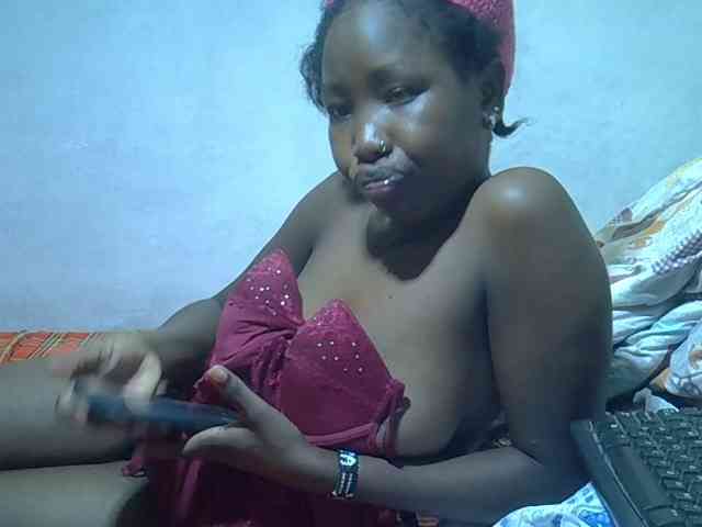 Proudforyou webcam