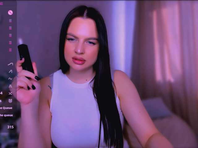 JasmineBb's BongaCams show and profile