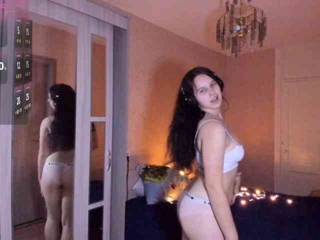 LisaMeowss webcam