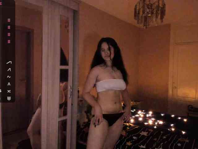 LisaMeowss webcam