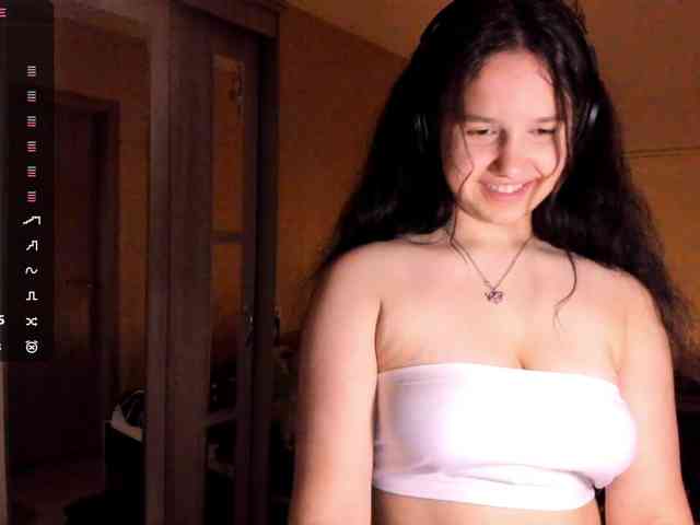 LisaMeowss webcam